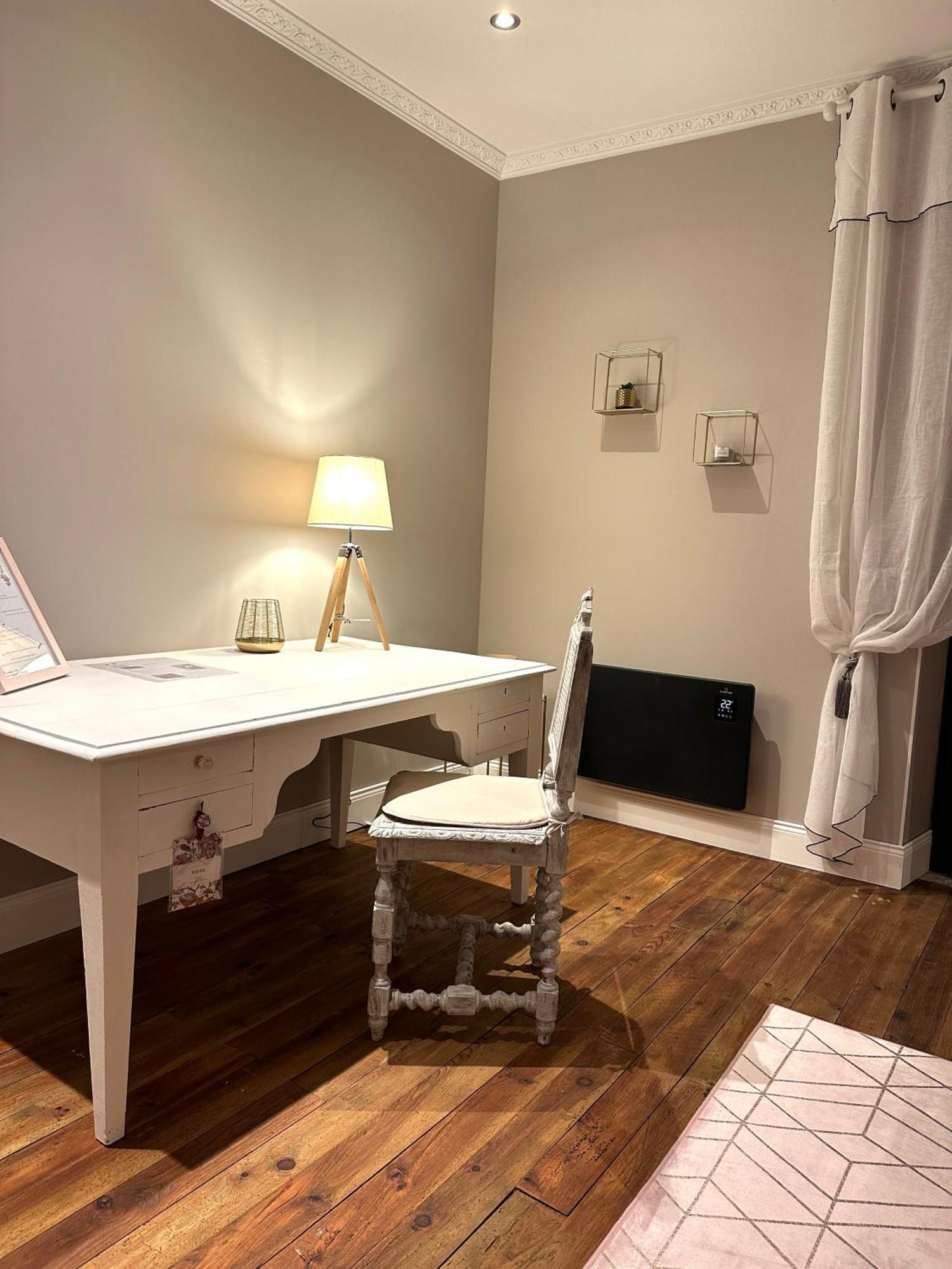 La Maison De Romance D'Hauterive فينوف سور لو المظهر الخارجي الصورة